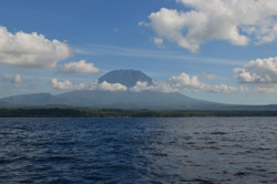 Продление виз на Бали. Вулкан Агунг 3142 м